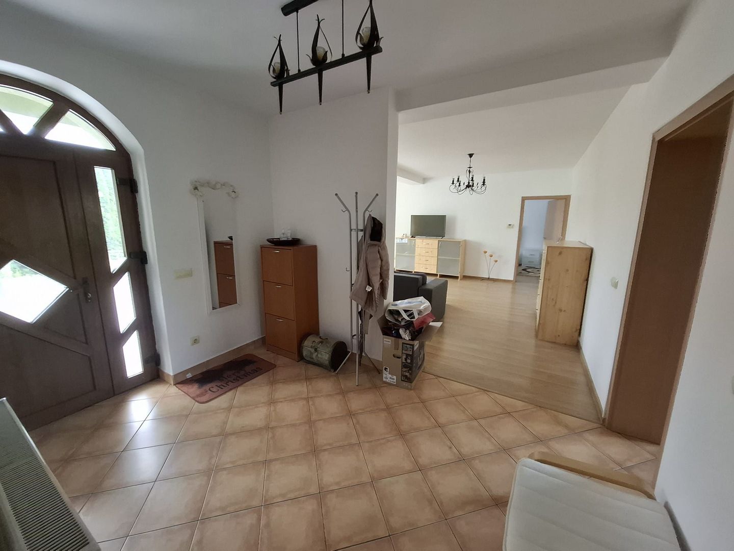 Casa individuala intima cu teren mare in Avrig, Sibiu - Poză 3