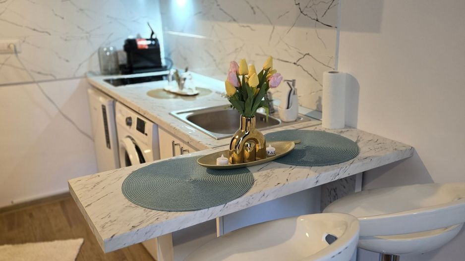 Garsoniera în Micro 40,parter,mobulata,utilata - Poză 4