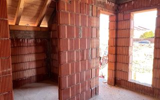 Casa de vanzare in Sura Mare- teren liber 262mp- la ALB - Poză 9