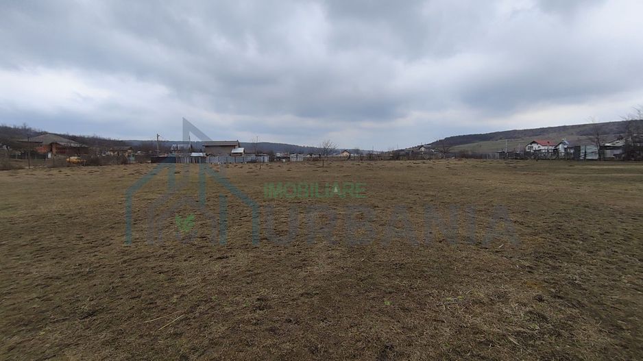 Teren intravilan de vanzare in Santas, comuna Mogosesti, judetul Iasi - 1100 mp - Poză 2