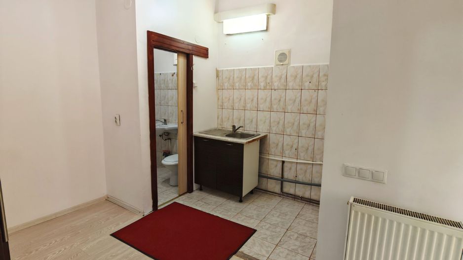 Garsoniera în centrul Brașovului, investitie regim hotelier - Poză 4