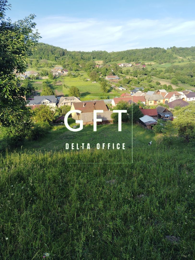 Teren intravilan-40 ari, parcelabil, loc. Slatinita - Poză 1