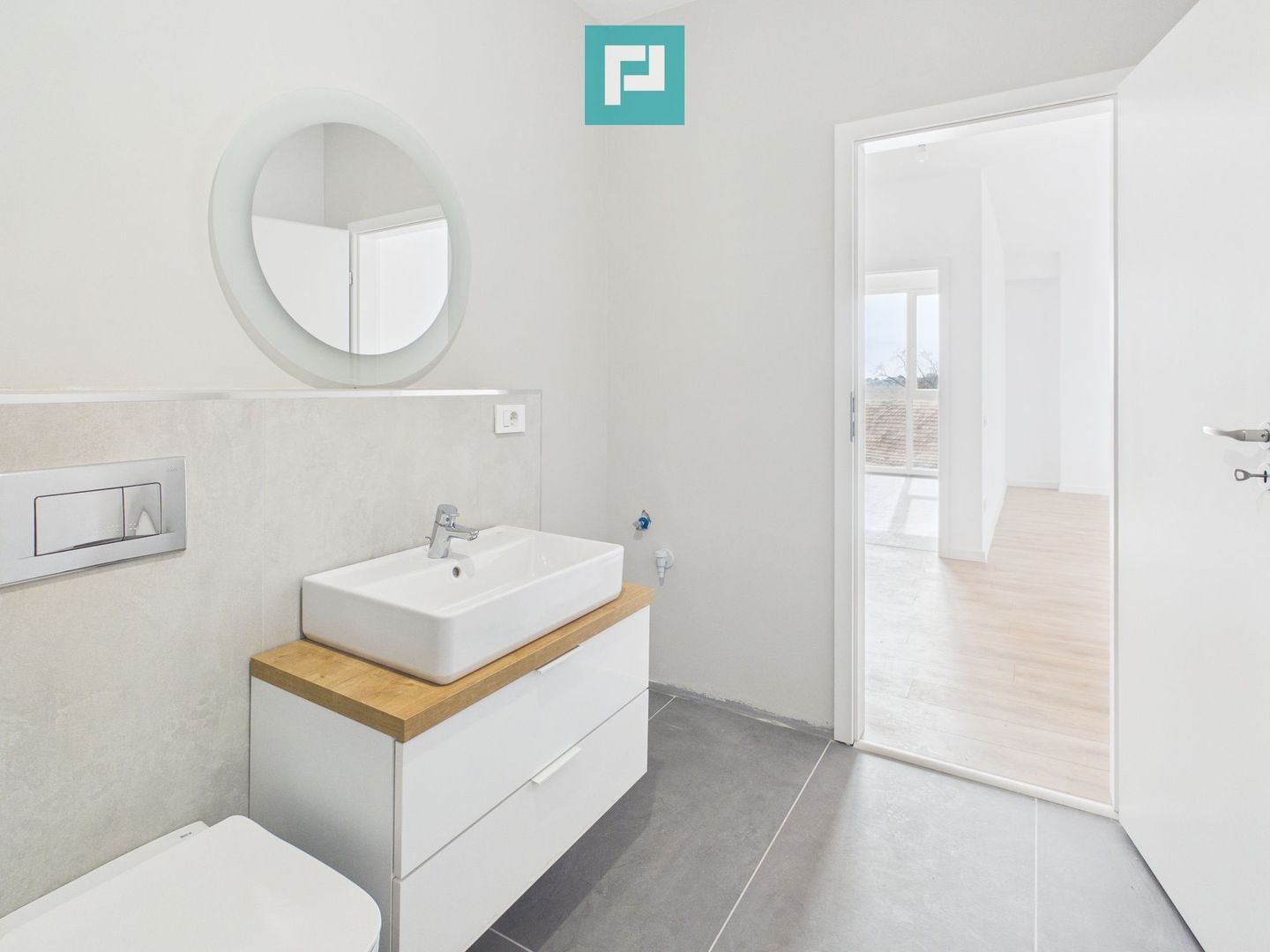 Apartament 2 camere, etaj 5, finisaje lux - Poză 3