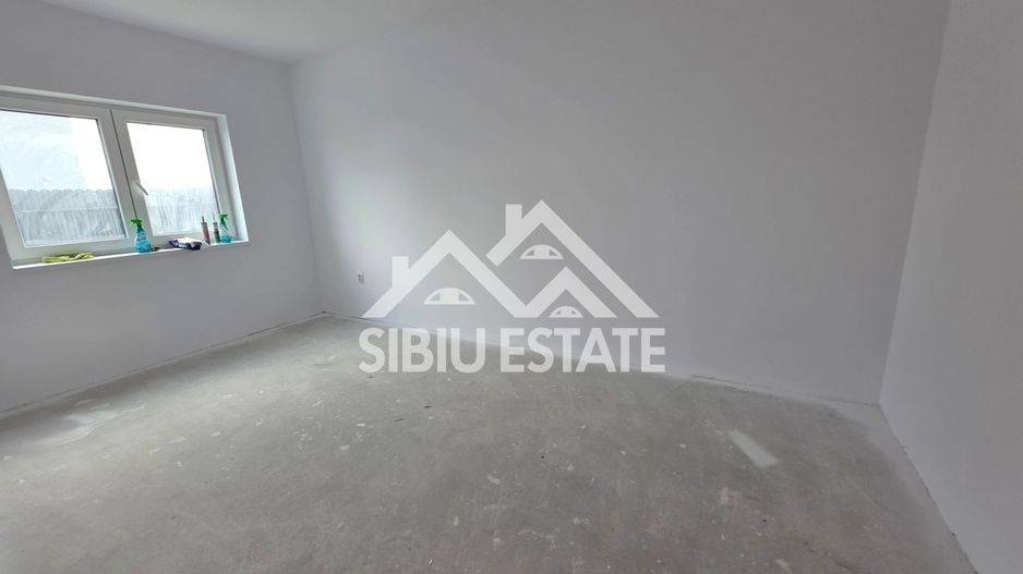 Casa la cheie cu carport si terasa, Selimbar, Sibiu - Poză 6