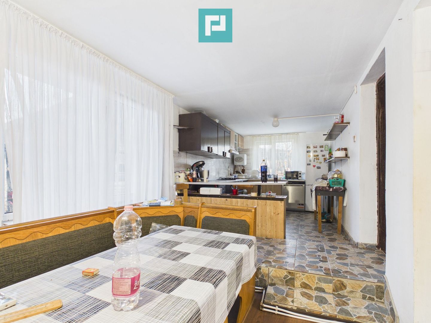 Casă din 2 corpuri cu 5 camere în  Lőkösháza - Poză 7