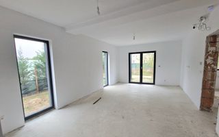 Duplex spatios despartit prin camera tehnica cu 5 camere | Urseni - Poză 1