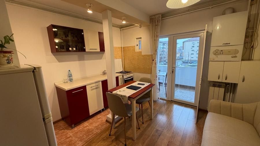 Steaua | 2 camere | Etaj Intermediar | Centrala Proprie. - Poză 3