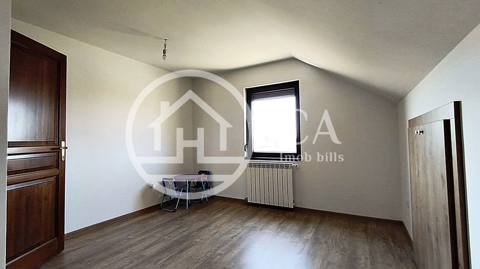 Casă de vânzare cu 4 camere în Cihei, Bihor - Poză 13