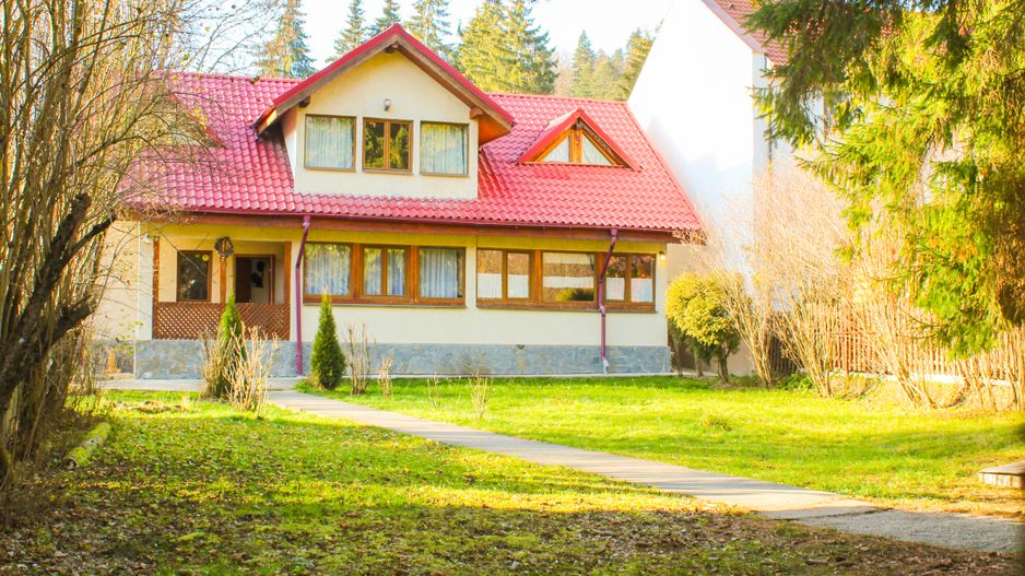 Vila/Pensiune cocheta la munte | Predeal, langa Partia Ski Clabucet - Poză 2