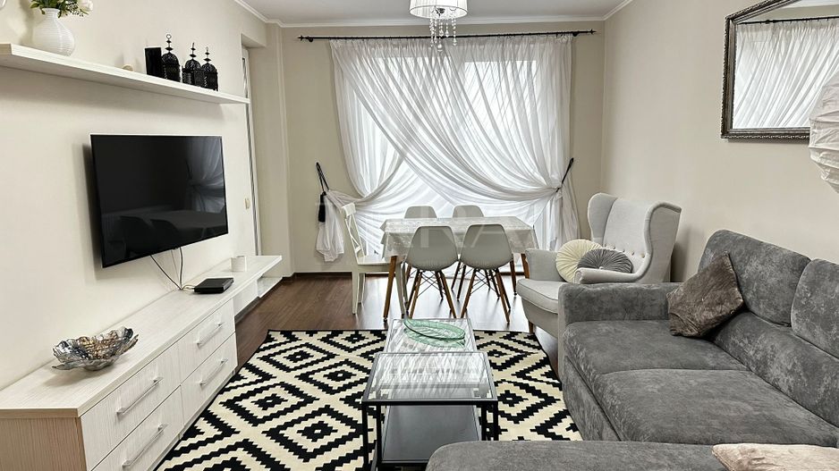 EXCLUSIVITATE. Studenti UMF. ULTRACENTRAL, Platinia Elite Residence. - Poză 1