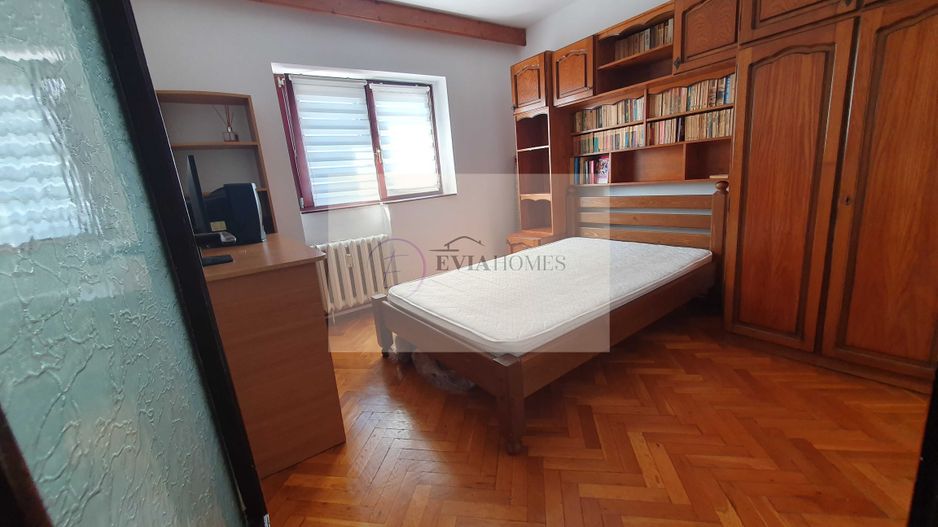4 camere/Zona Ion Mester - Poză 1