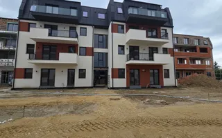 De vânzare apartament 2 camere ansamblu de locuinte Micro 9 in Satu Mare - Poză 12