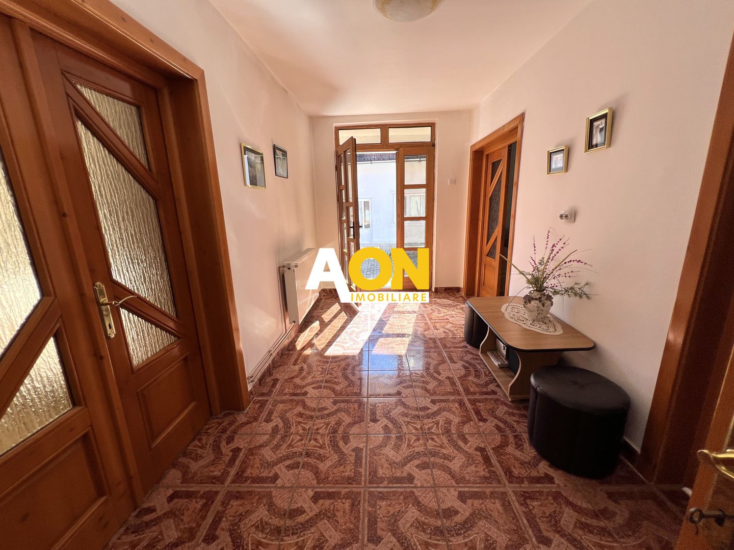 Casa de vanzare pretabila 2 familii, garaj, livada, comuna Pianu - Poză 20