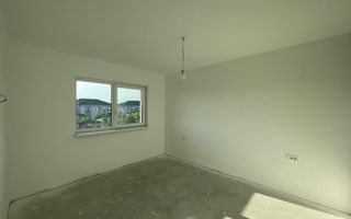 Duplex nou cu 4 camere, amplasament excelent în Moșnița Veche - Poză 10