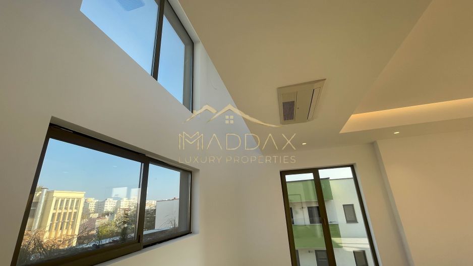 Impressive Penthouse-Triplex ** Green Building***/ 3 parking / Stefan Cel Mare - Poză 1