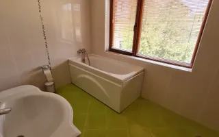 Super oferta!!!Vila spațioasă în Ghiroda! - Poză 12