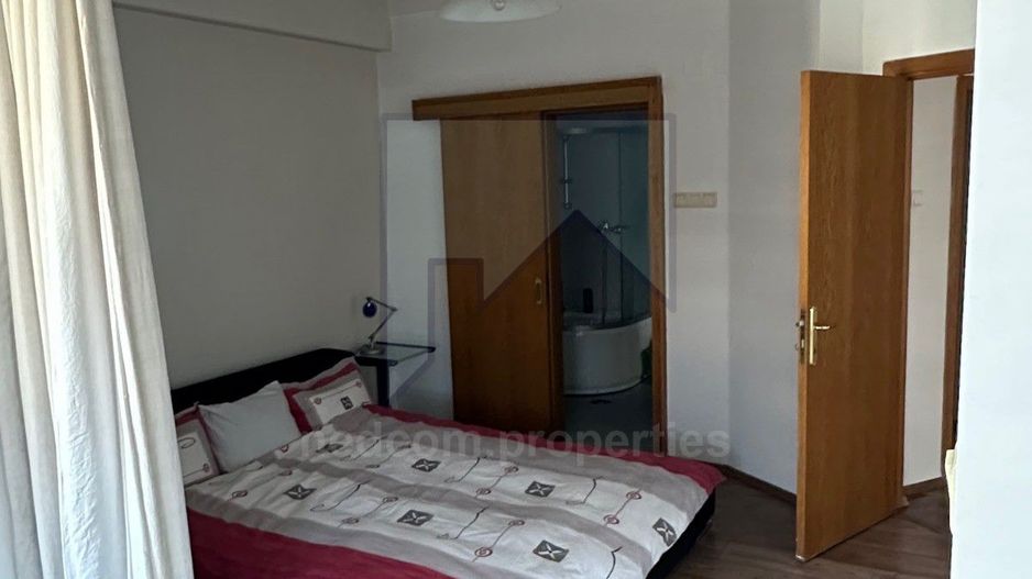 Vanzare apartament 2 camere - Piata Sfintii Voievozi - Poză 5
