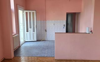 Casa individuala in zona Bogdanesti-Favorit - Poză 4