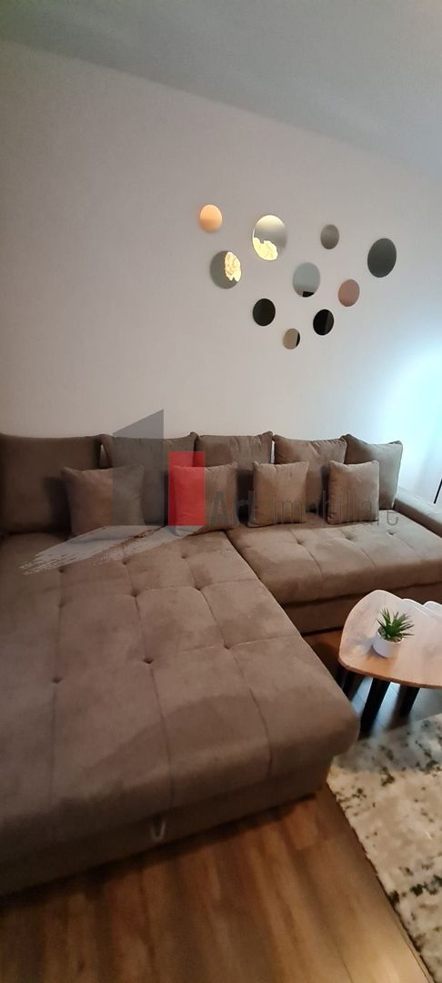 Apartament cu 2 camere de vanzare-Gorjului - Poză 1