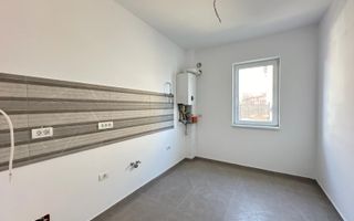 Bloc la asfalt. Decomandat. Etaj 1. Loc de parcare. - Poză 3