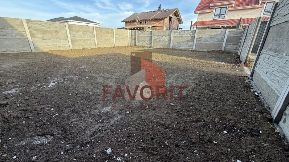 Toate utilitatile. Strada asfaltata. Finisaje la alegere. Comision 0% - Poză 14