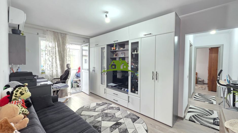 Apartament cu 3 Camere -complet renovat ,Ostroveni Narciselor - Poză 1