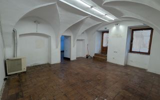 De închiriat spațiu comercial – zonă centrală - Poză 4