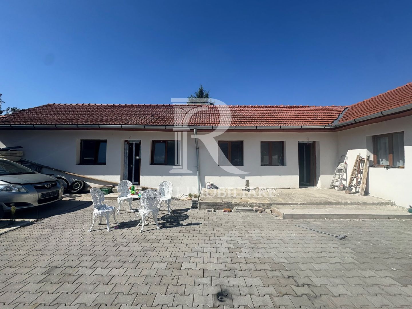 De vanzare | Casa cu 4 camere | Oradea - Poză 1