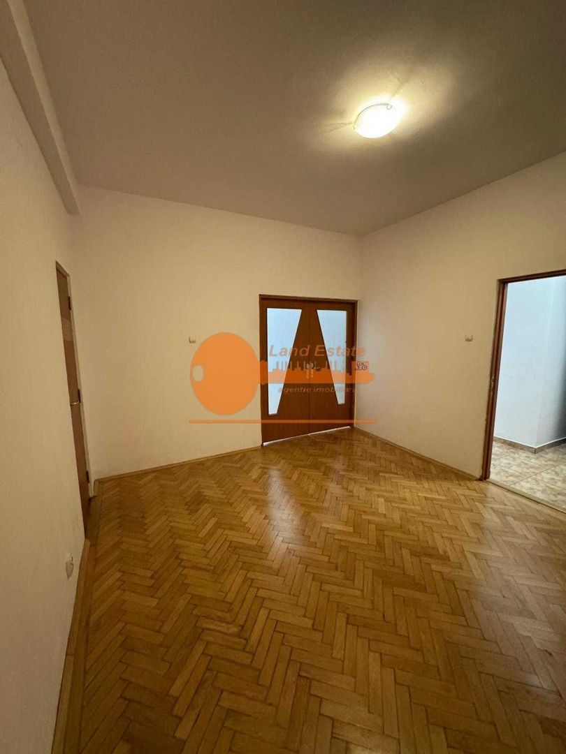 Închiriere apartament 3 camere 2 băi Universitate - Poză 6