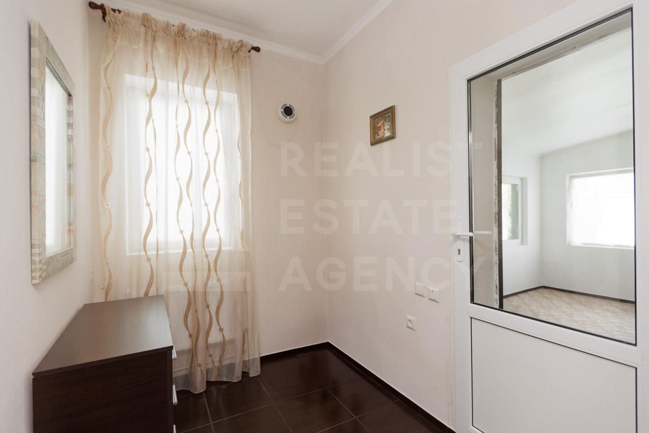 Vânzare, casă, 146 mp + 12 ari, str. Sfânta Treime, Grătiești - Poză 4