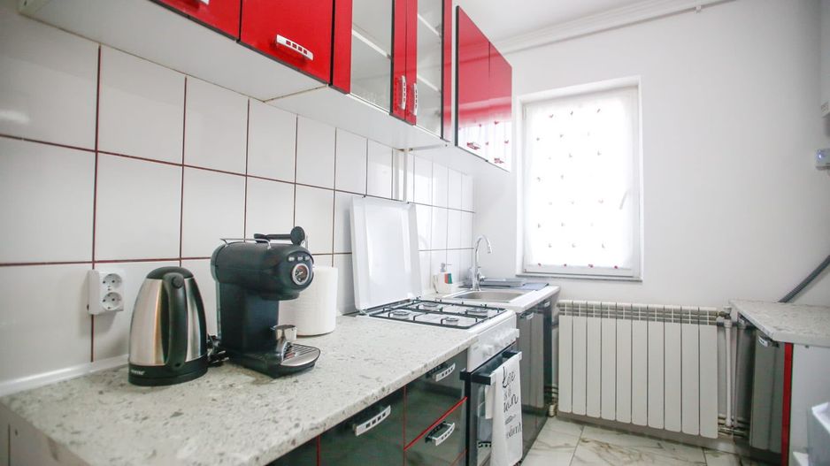 Propietar vand apartament 2 camere decomandat renovat/utilat complet - Poză 7