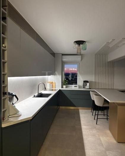 Apartament spațios cu terasă panoramică impresionantă, în Bună Ziua - Poză 5