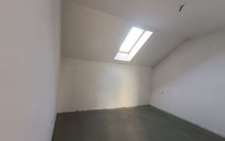 Casă Tip Duplex INDEPENDENTĂ ENERGETIC - Cartier NOU - Poză 10