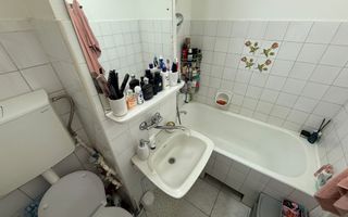 Apartament decomandat ,etaj intermediar, Academia de Muzică - Poză 6