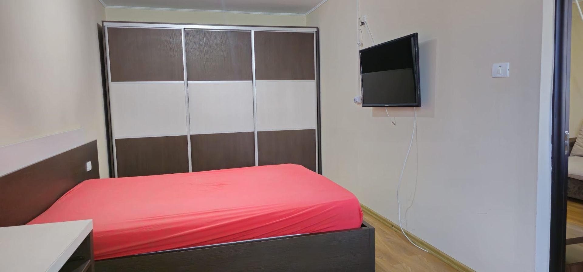 De închiriat apartament cu 2 camere, etajul 1 - Zona Nae Leonard - Poză 9