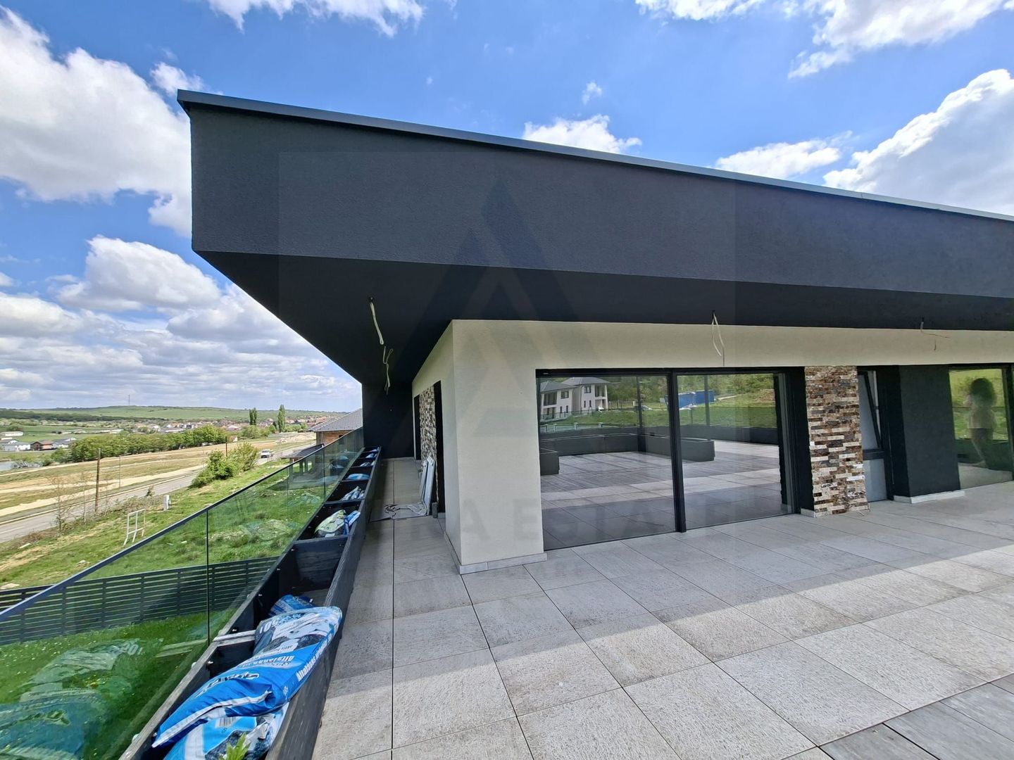 Casă moderna 229 mp utili garaj  piscina terasa balcon Cisnadioara - Poză 27