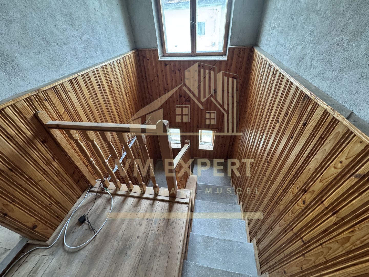 CASĂ 7 CAMERE TEREN 468 MP BUGHEA DE SUS ARGEȘ - Poză 29