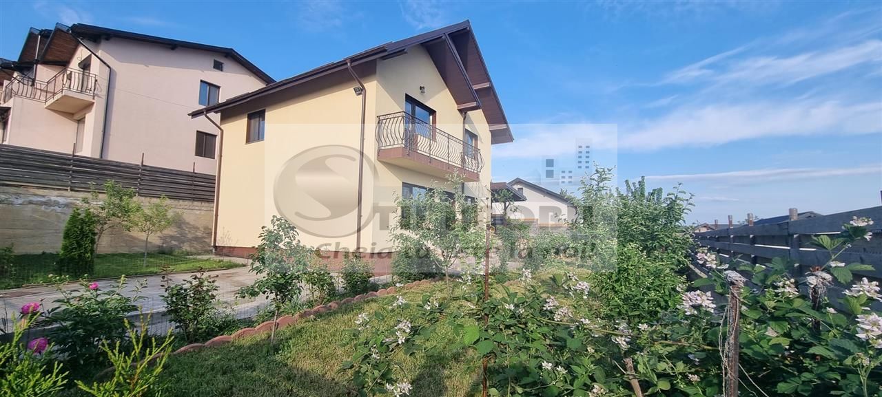 Casa Valea Adanca - str Costea Voda - Poză 1