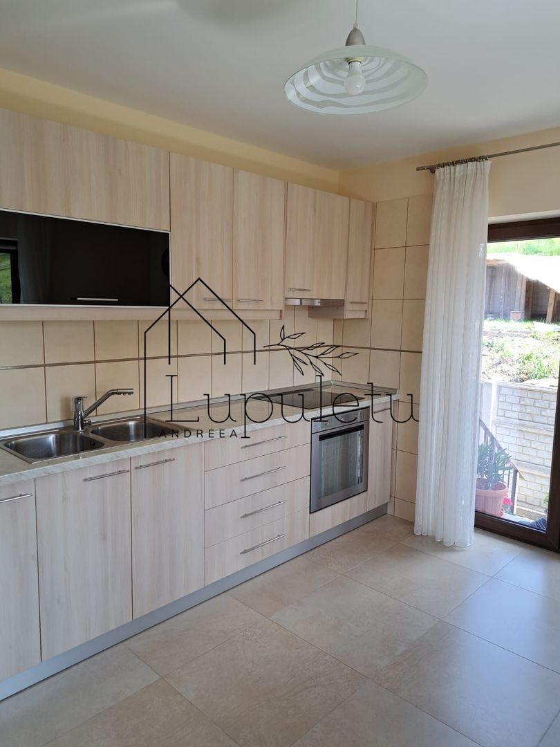 Casa de Vanzare | Individuala | 5 Camere |  184 MPU | Sura Mare - Poză 7