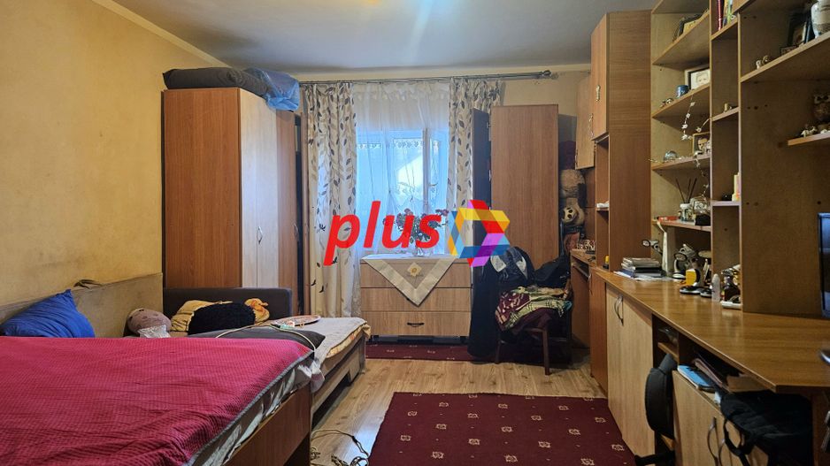 Garsoniera zona Racadau 40 mp - Poză 1