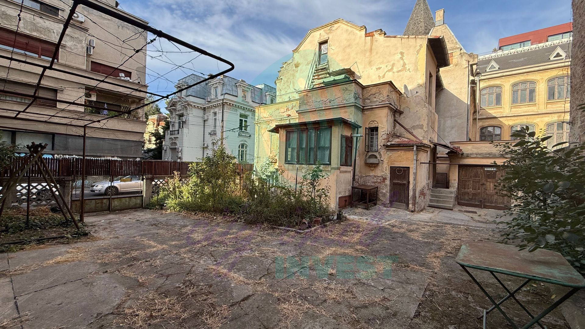 Vilă de epocă cu teren 311 mp | Calea Victoriei - Poză 1