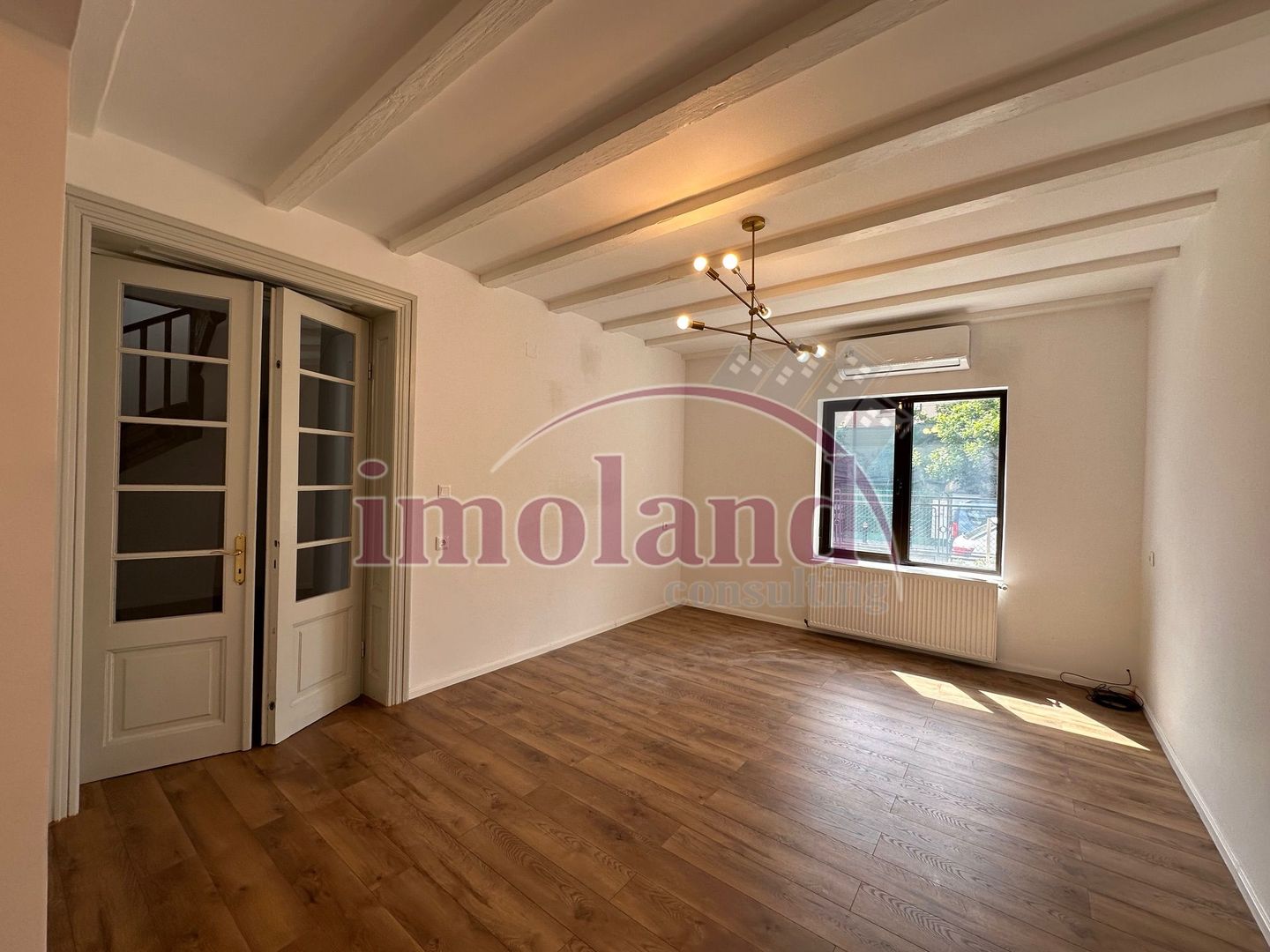 Vanzare - Imobil rar - renovat - Curte individuala - Floreasca - Schiță 5