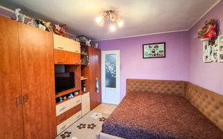 Camera De Camin I Uzina 2 - Poză 6