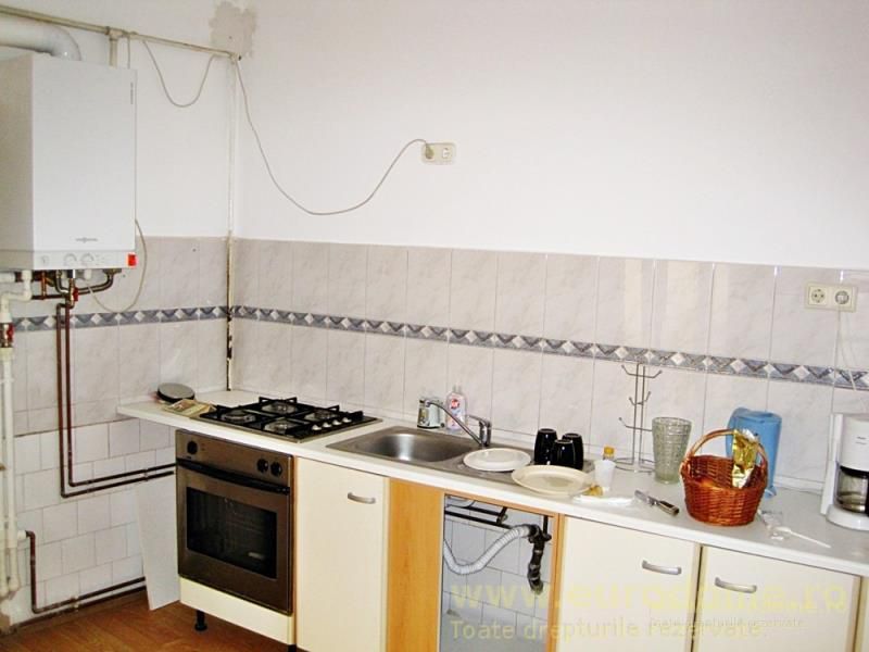 Casa cu teren de 256mp in centrul istoric al Brasovului - Poză 9