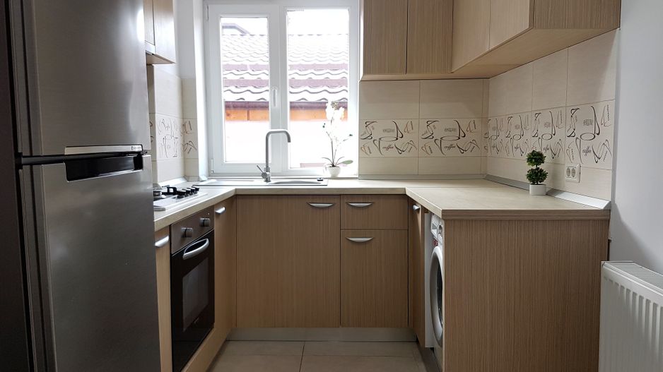 Faleza Nord | Apartament 2 camere, etaj 1, în vilă, centrală pe gaz - Poză 1