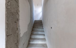 Vilă modernă în Cartierul CFR, cu mansardă și garaj - Poză 13