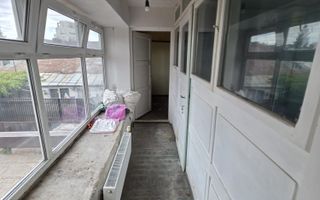Casă de vânzare în Ploiești 4 camere - Poză 8