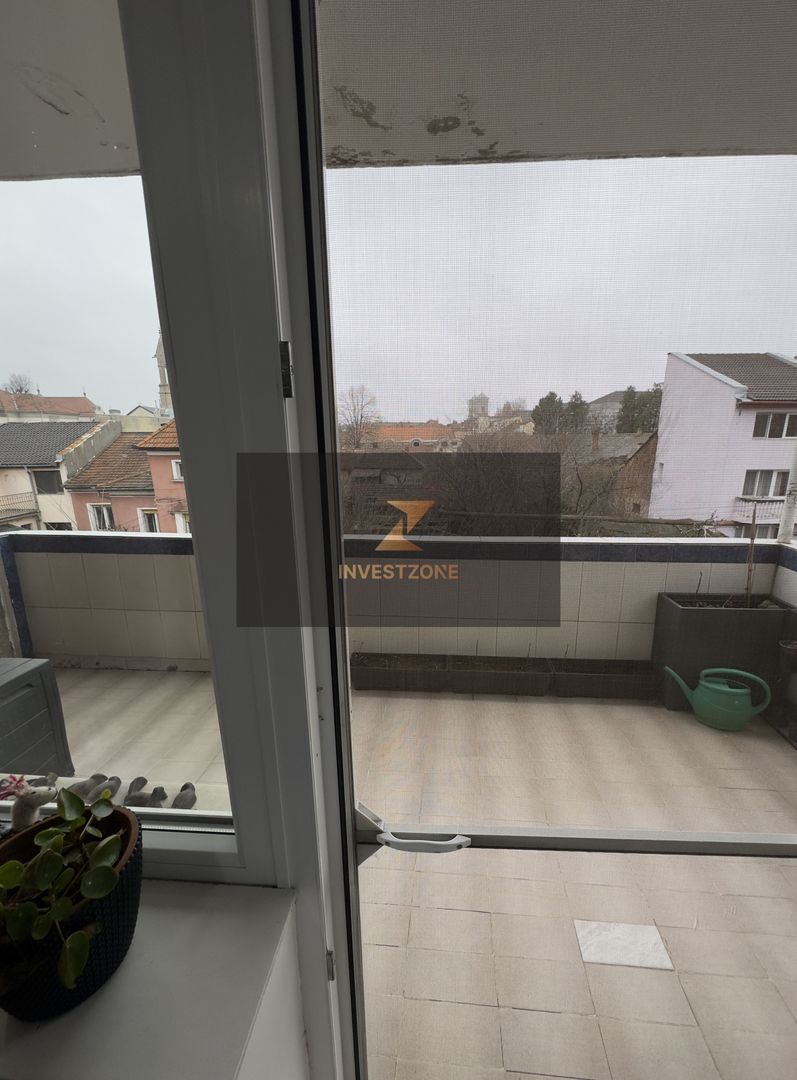 Apartament ultracentral, str. Roman Ciorogariu Oradea - Poză 16