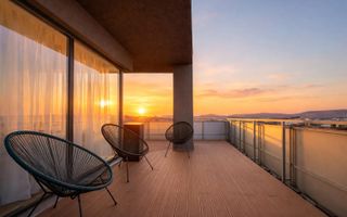 Vanzare 4 camere  + terasă 105 mp, view panoramic, Bună Ziua - Poză 1