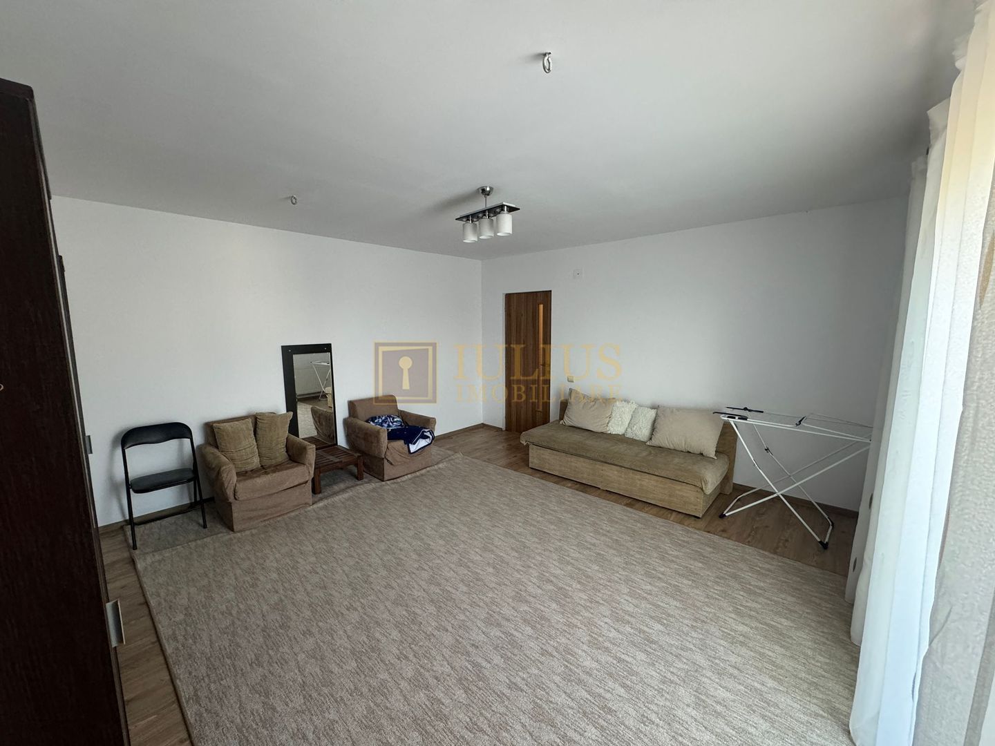 Zona Bucovina-2 Camere centrala proprie +Ac - Poză 3